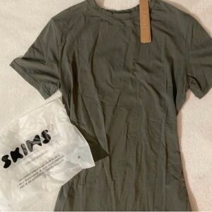 SKIMS Gray Short Sleeve Tee